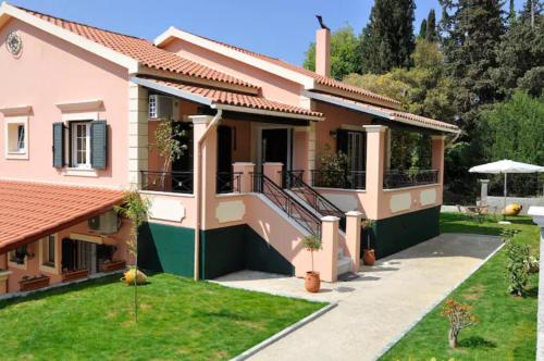 Villa Leo Junior