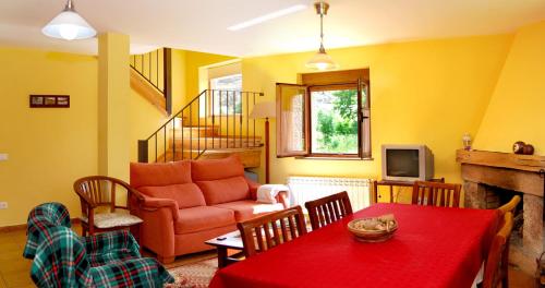 Casa Rural Las Verdes l y II in Quintanilla de Babia