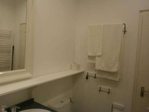 Connection Guesthouse, Budapest (photo 4)