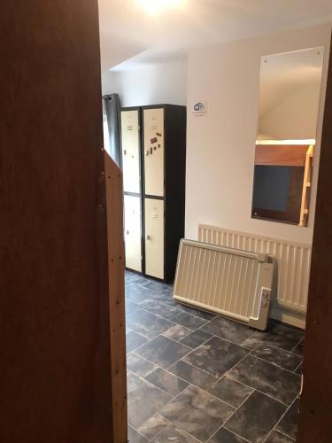 Finn McCools Giants Causeway Hostel - image 2