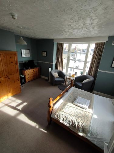 Valentine Guest House - image 7