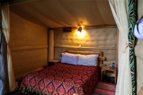 Punda Milias Nakuru Camp