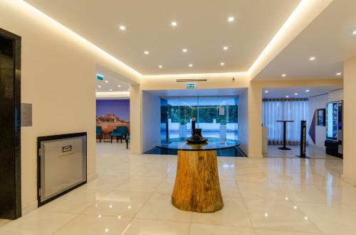 Lobby, Hotel Lido in Cascais