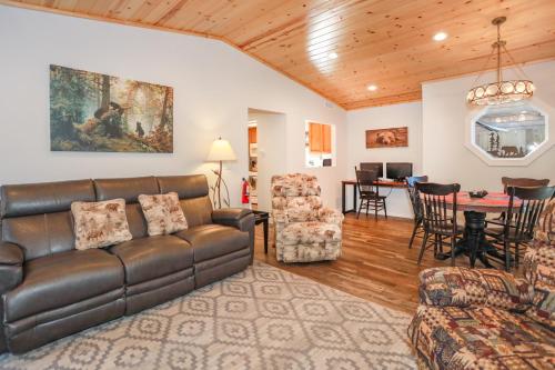 Comets Cabin home in Big Bear Lake, USA