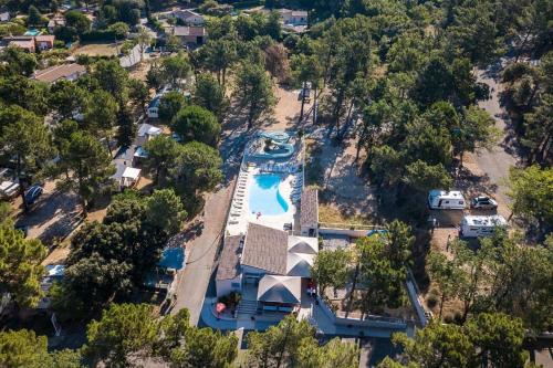 Camping maeva Escapades La Pinède en Provence