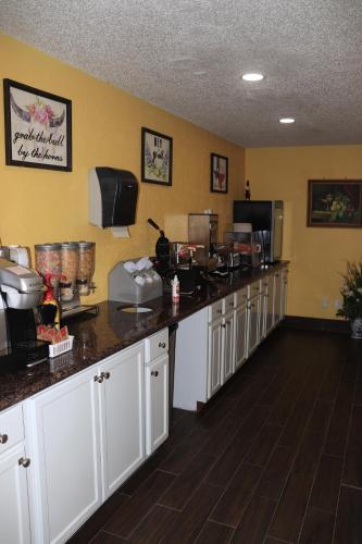 Chaparral Motel Hallettsville in Hallettsville (TX)