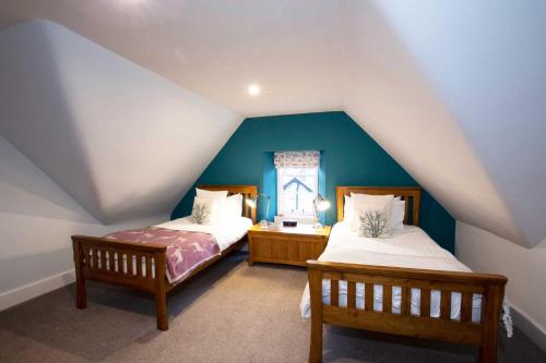 Fernbank House - image 11