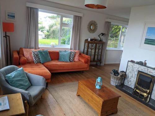 Beach Front Coastal Retreat with Sea Views in Stokenham
