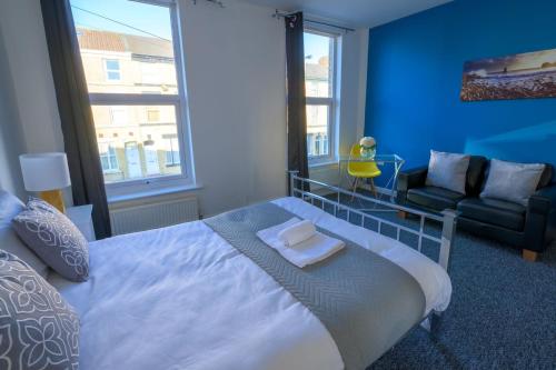 Spacious 5 Bed House, perfect for groups, great location, Liverpool (foto 3)