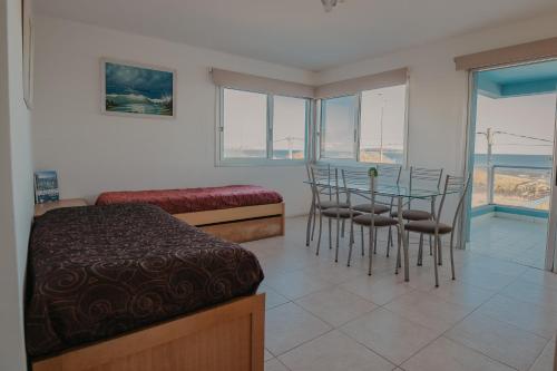 Apart Hotel Punta Sol - image 3