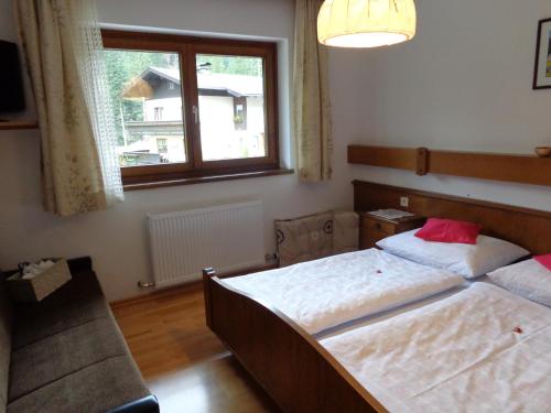 Double Room with Private External Balcony 