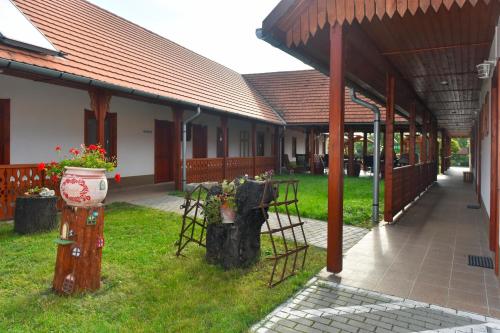  Nyakigláb Villa in Szegi