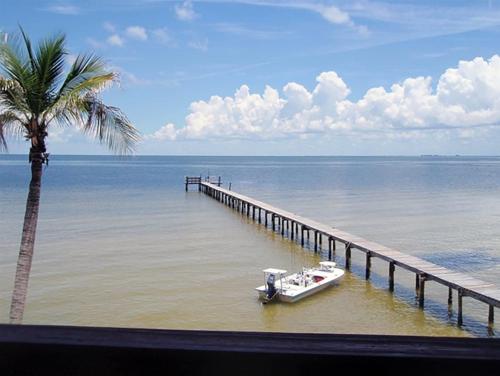 Exterior view, Bokeelia BeachHouse Snook in Bokeelia (FL)