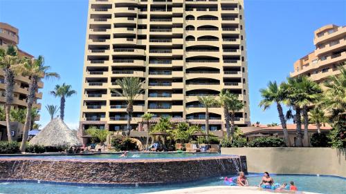 Exterior view, Sandy Beach Rocky Point Bella Sirena 203-E in Sandy Beach