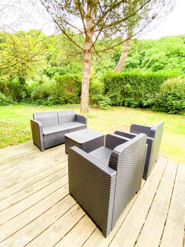 Atypique Chalet la rivière sous votre fenêtre (Atypique Chalet la riviere sous votre fenetre) in เทรเบอร์เดน