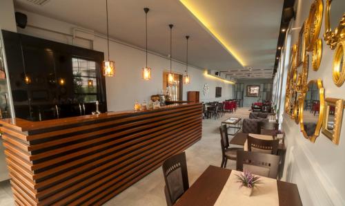 Előcsarnok, Gosterisli Otel in Duzce