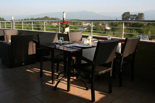 Étterem, Gosterisli Otel in Duzce