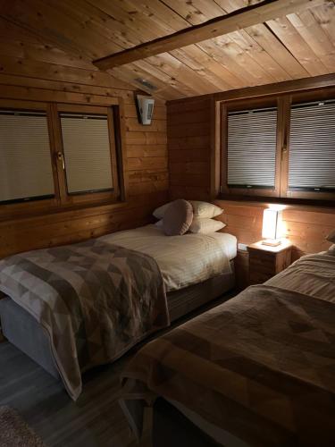 West View Log Cabin
