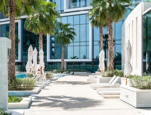 Elegant 2BR Apt Address Beach Resort JBR - image 13