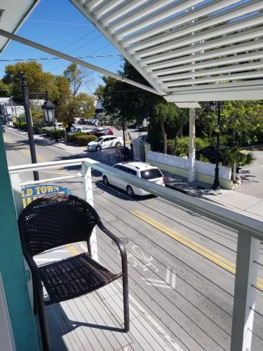 Old Town Suites - image 10