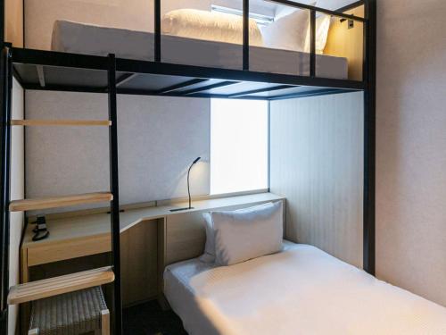 Akabane Holic Hotel, Tokio (fotografie 9)