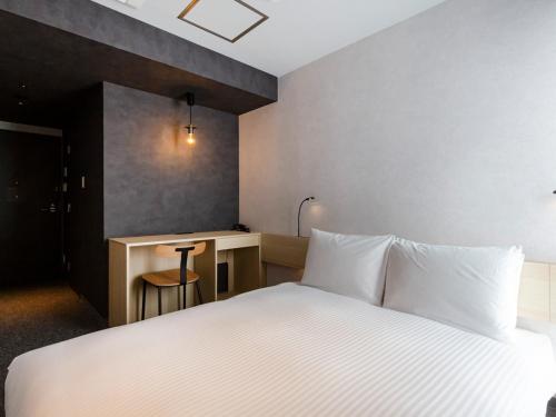 Akabane Holic Hotel Room Type - Double Room