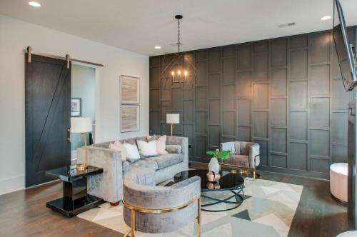 4 Connecting Condos - Sleeps 32 to 36 - Firepits - Garages - Rooftops decks - Great Views - Security in Nashville, USA