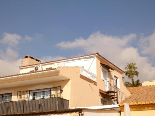  Top Floor (Atico) Apartment Close to Beach in Torre de Benagalbón