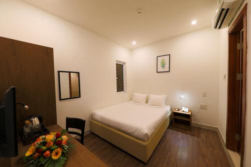 1 queen bed