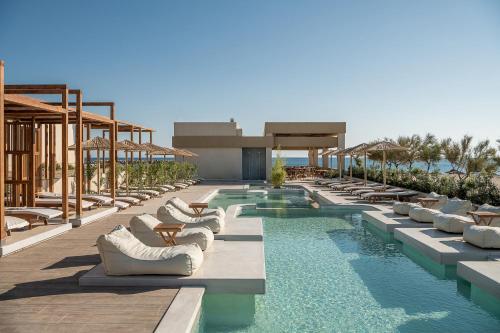 Avra Imperial Hotel - image 5