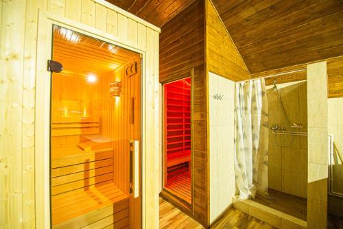 Sauna, Casa Teo&Andreea in Panaci