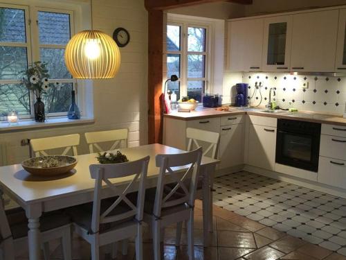 Holiday Home image 10