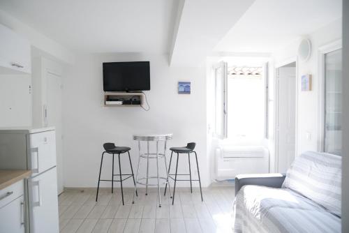 Sunny apartment in heart of Nice Old Town, Nice (fotografie 7)