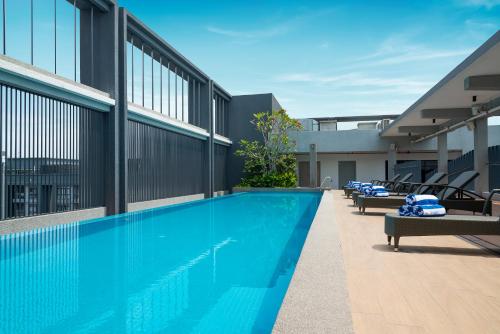 Zwembad, Mercure Kuala Lumpur Glenmarie in Subang Jaya