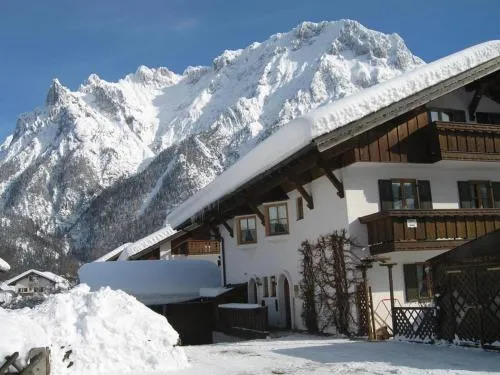 Ferienwohnung Adolf Hornsteiner in Mittenwald, Deutschland