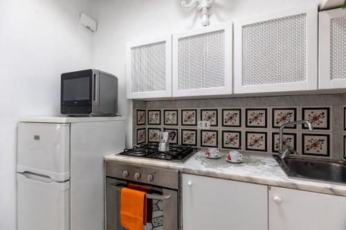 Rome As You Feel - Cozy Penthouse in Navona, Roma (foto 10)