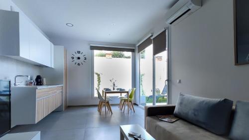  VivaBien Playa I - Apartamentos junto al mar in Benicassim