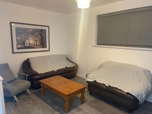 2 Bed Flat Right in Centre of Portrush town, Portrush (Foto 6)