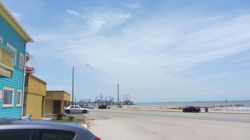 Ocean Inn – Galveston, TX