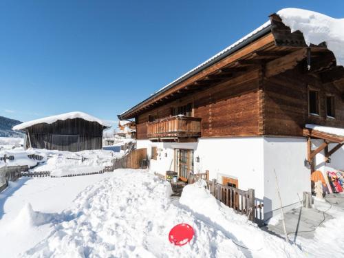 Apartment in Leogang near Ski Slopes