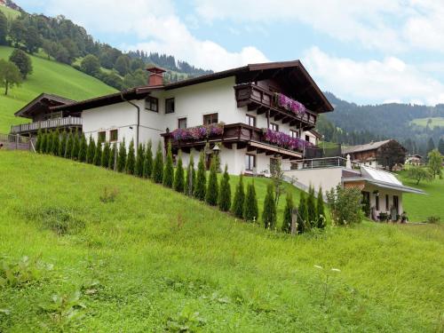Beautiful apartment in Brixen in the Thale Brixen im Thale