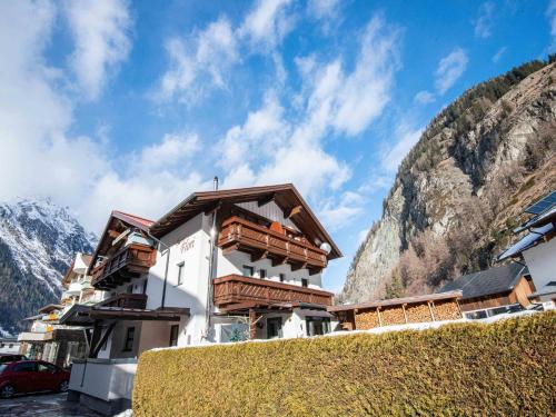 Mountain view chalet in Langenfeld with balcony