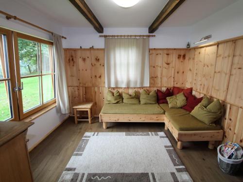 Cozy Holiday Home in Leibenfels with Barbecue in Liebenfels