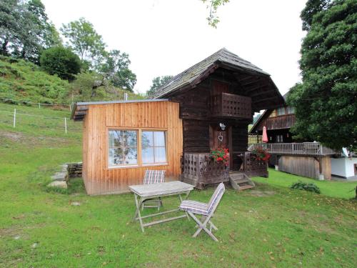Cozy Holiday Home in Leibenfels with Barbecue in Liebenfels
