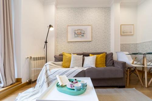 Apartamentos Gran Via - image 4