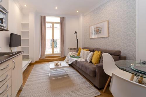Apartamentos Gran Via - image 7