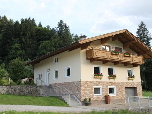 Spacious Chalet near Ski area in Itter