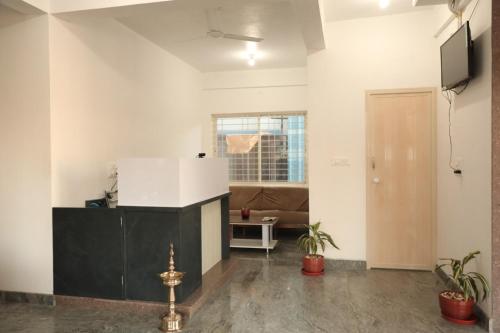 Előcsarnok, SAI INN LODGING in Gokulam