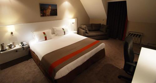 photo chambre Holiday Inn Paris-Auteuil, an IHG Hotel