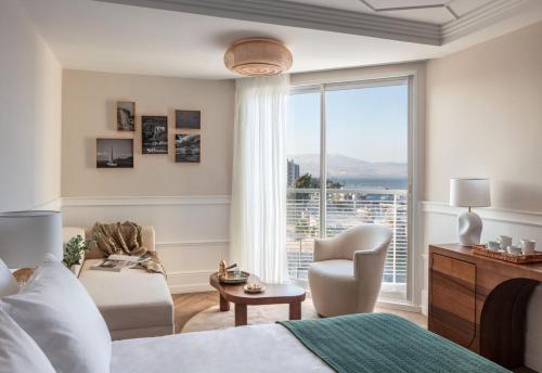 บริการและสิ่งอำนวยความสะดวก, Galei Kinneret in ทิเบเรียส